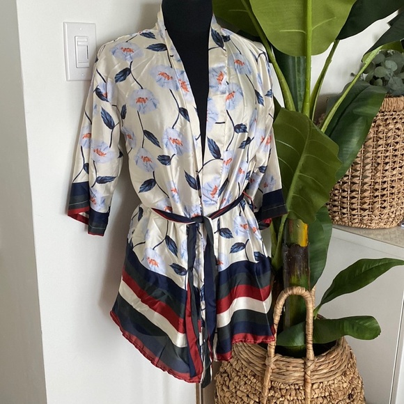 NWOT Kimono Top Beach Cover - Picture 1 of 5